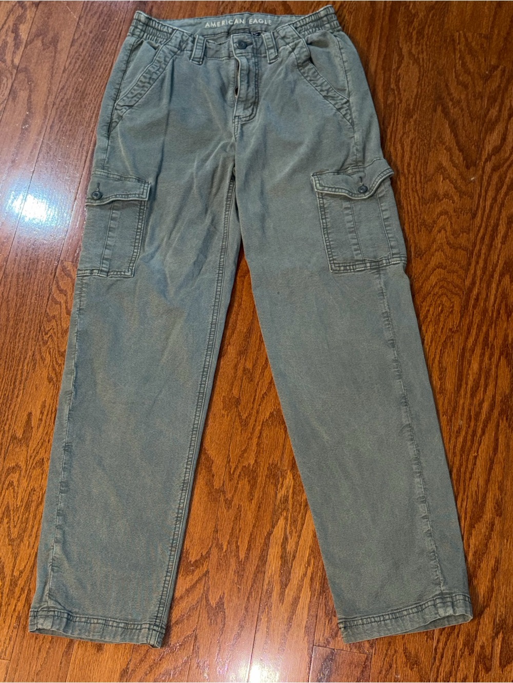 American Eagle Outfitters women’s Cargo Pants - Olive Sz 6 (014)